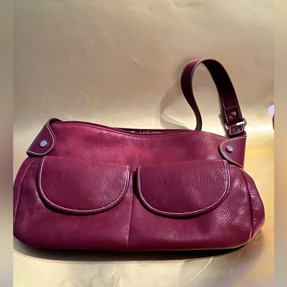 Maxx New York Red Leather Adjustable Strap Shoulder Bag Pockets 23"L x8" H x5" W